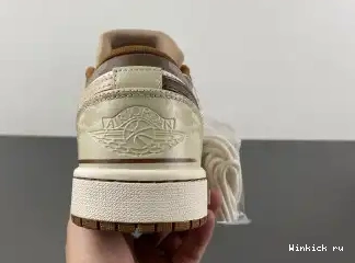 JORDAN 1 Low AIR 0621